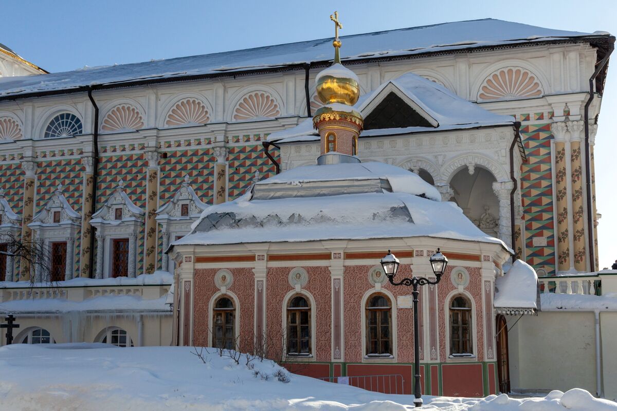 Троице-Сергиева Лавра. Церковь Явления Пресвятой Богородицы Сергию Радонежскому, Сергиев Посад (Сергиево-Посадский городской округ, Московская область). фасады