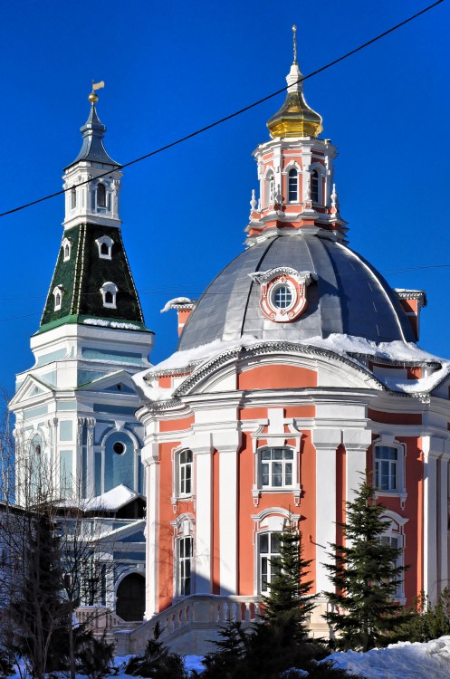 Троице-Сергиева Лавра. Церковь Смоленской иконы Божией Матери, Сергиев Посад (Сергиево-Посадский городской округ, Московская область). фасады