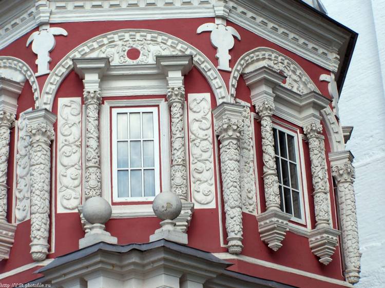 Троице-Сергиева Лавра. Надкладезная часовня, Сергиев Посад (Сергиево-Посадский городской округ, Московская область). архитектурные детали, 	      