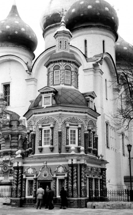 Троице-Сергиева Лавра. Надкладезная часовня, Сергиев Посад (Сергиево-Посадский городской округ, Московская область). фасады