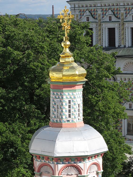 Троице-Сергиева Лавра. Надкладезная часовня, Сергиев Посад (Сергиево-Посадский городской округ, Московская область). архитектурные детали