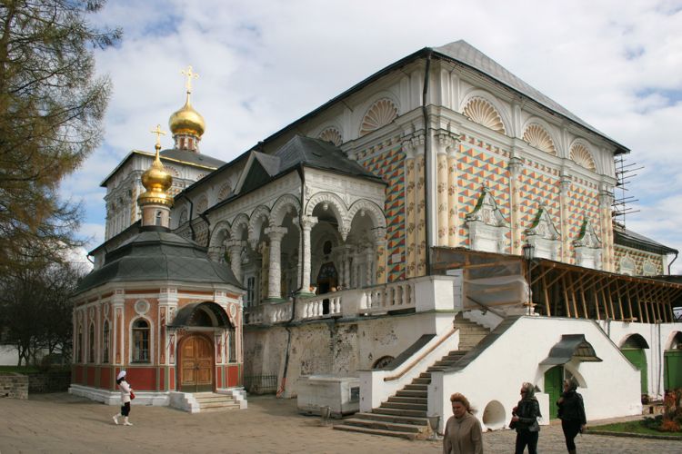 Троице Сергиева Лавра трапезная палата