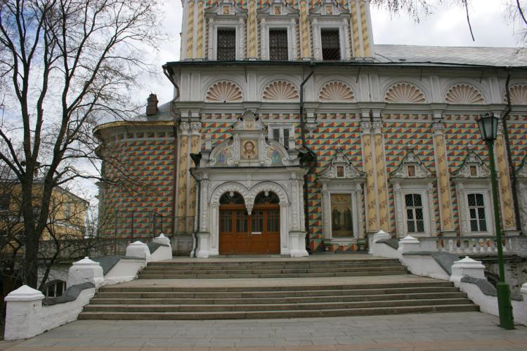 Троице-Сергиева Лавра. Церковь Сергия Радонежского в трапезной палате, Сергиев Посад (Сергиево-Посадский городской округ, Московская область). архитектурные детали
