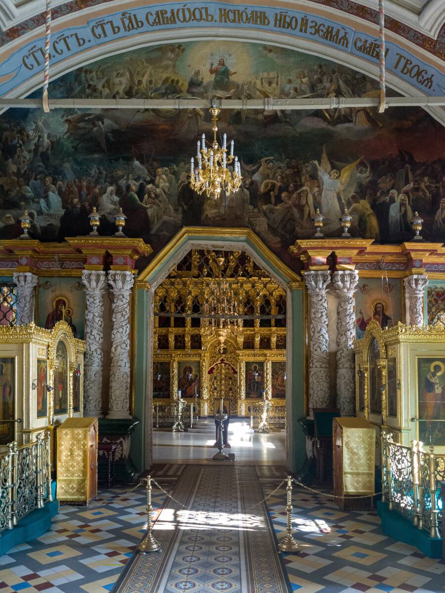 Троице-Сергиева Лавра. Церковь Сергия Радонежского в трапезной палате, Сергиев Посад (Сергиево-Посадский городской округ, Московская область). интерьер и убранство
