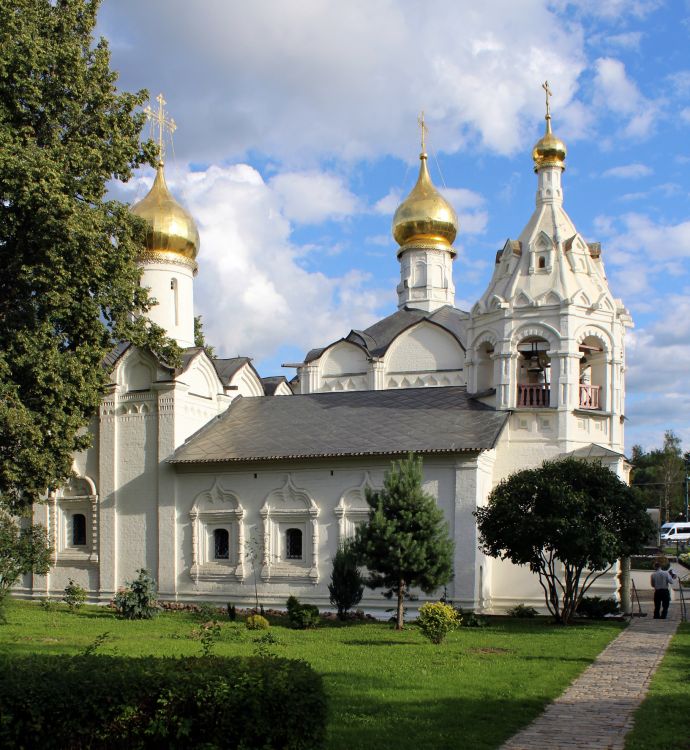 Сергиев Посад. Церковь Параскевы Пятницы на Подоле. фасады