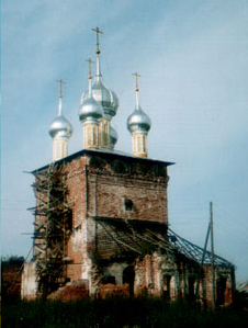 Угодичи. Церковь Николая Чудотворца. фасады