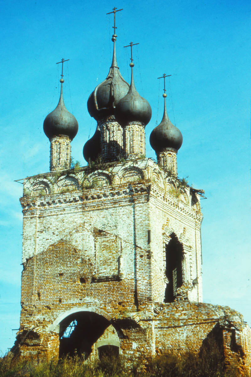 Церковь Николая Чудотворца, Угодичи (Ростовский район, Ярославская область). архитектурные детали
