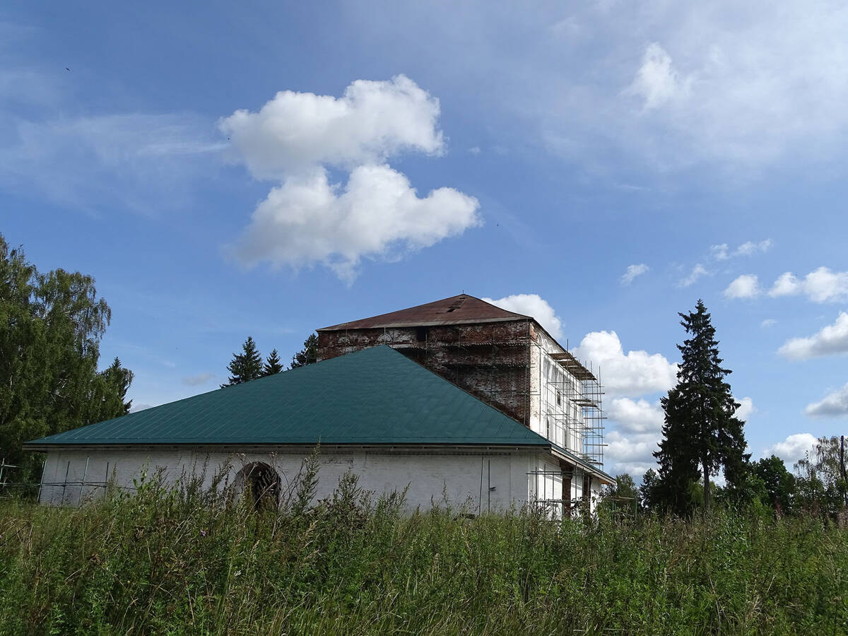 Церковь Спаса Всемилостивого, Улома (Череповецкий район, Вологодская область). фасады