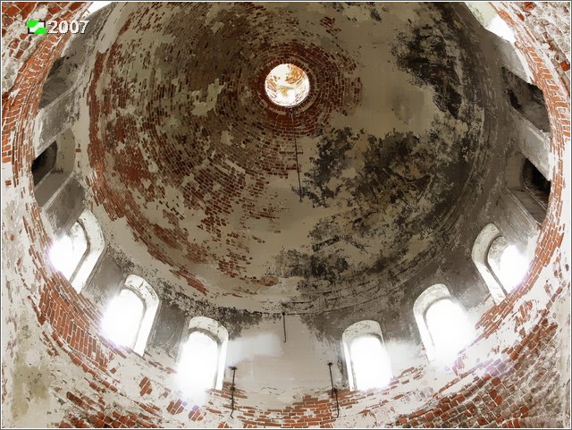 Церковь Троицы Живоначальной, Горки (Александровский район, Владимирская область). интерьер и убранство, Ротонда и купол в интерьере 