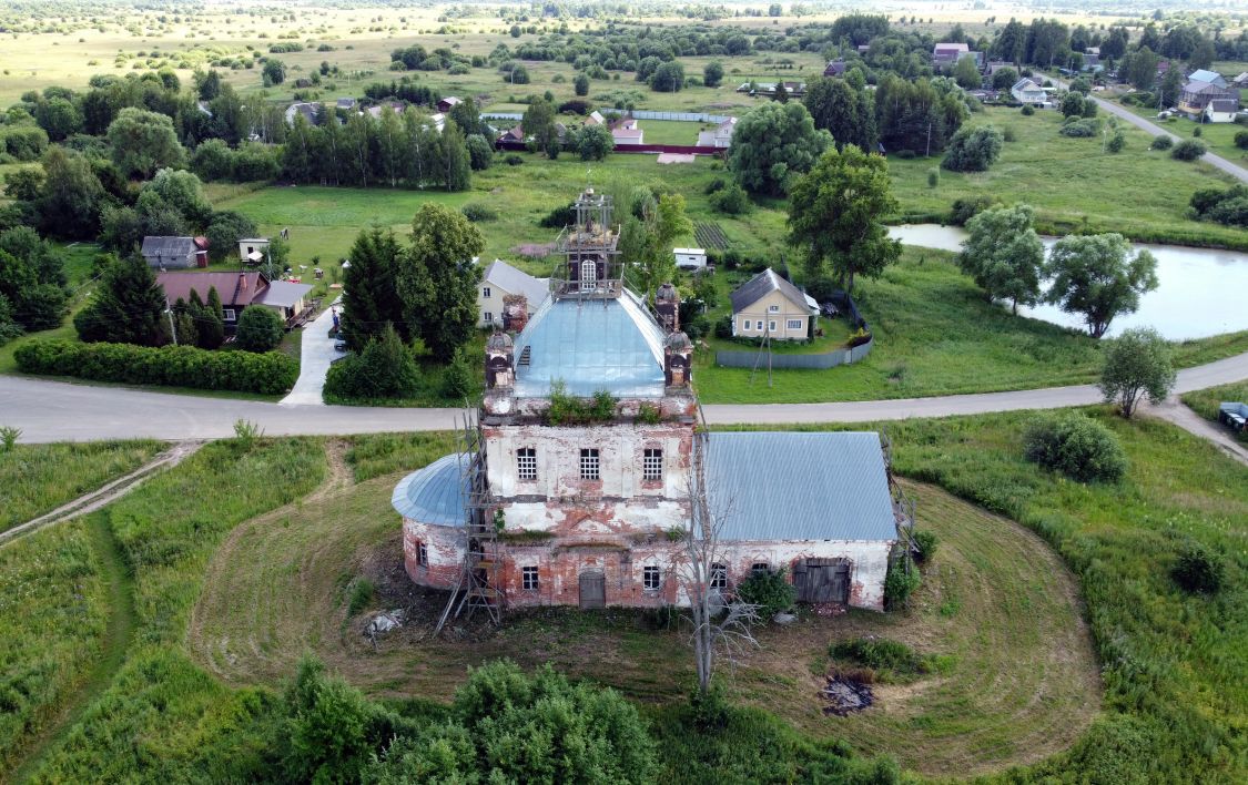 Церковь Рождества Пресвятой Богородицы, Большие Вески (Александровский район, Владимирская область). фасады
