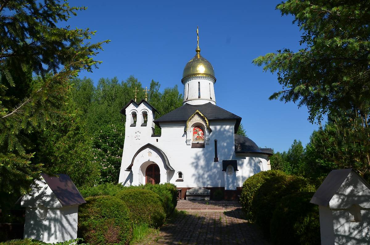 фасады. Церковь Георгия Победоносца, Озёрное (Медынский район, Калужская область)