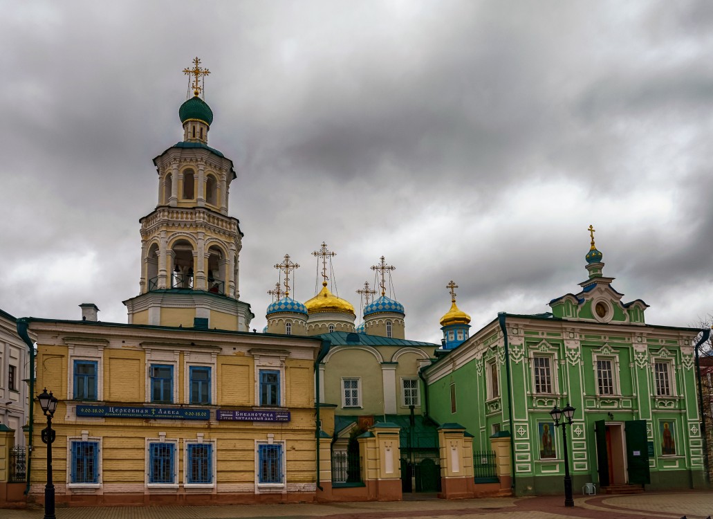 Вахитовский район. Собор Николая Чудотворца. фасады