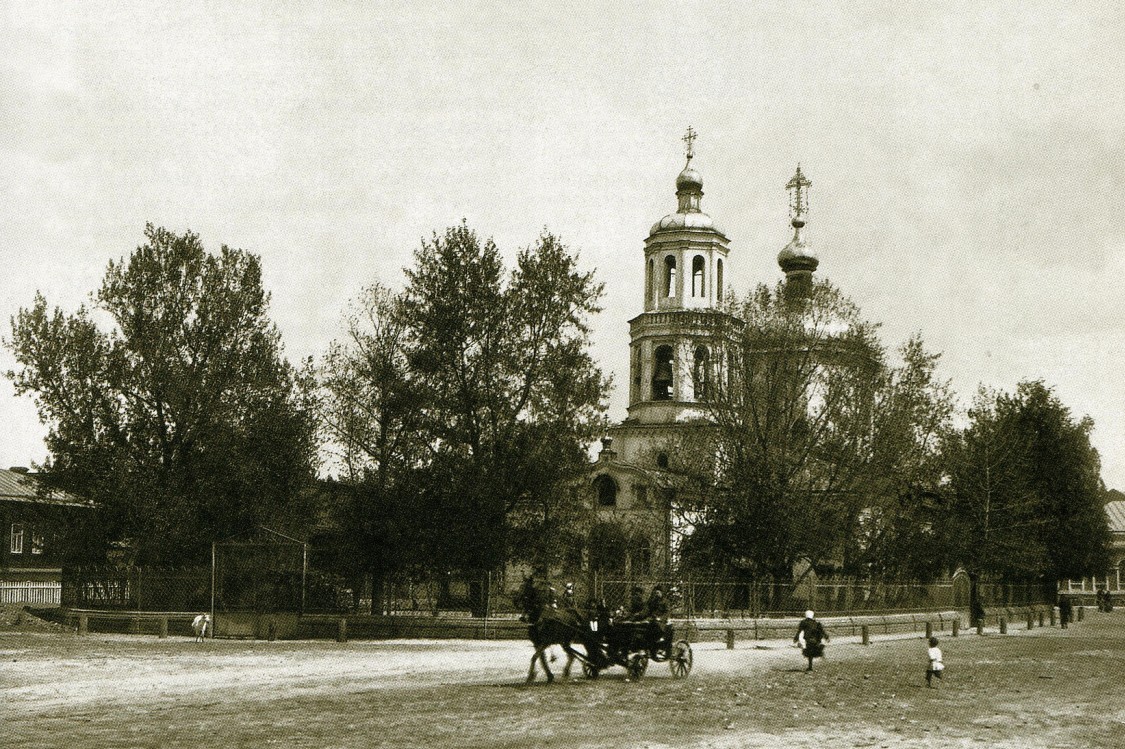 Вахитовский район. Церковь Тихвинской иконы Божией Матери в Старотатарской слободе. архивная фотография, Фото конца XIX в. Из фотоальбома 