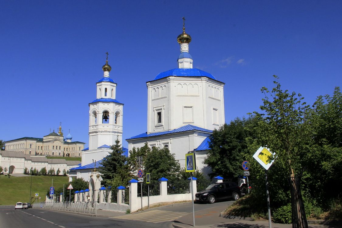 Вахитовский район. Церковь Параскевы Пятницы (Рождества Пресвятой Богородицы). фасады