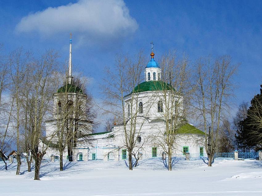 Церковь Похвалы Пресвятой Богородицы, Орёл (Усольский район, Пермский край). фасады, вид с юго-востока