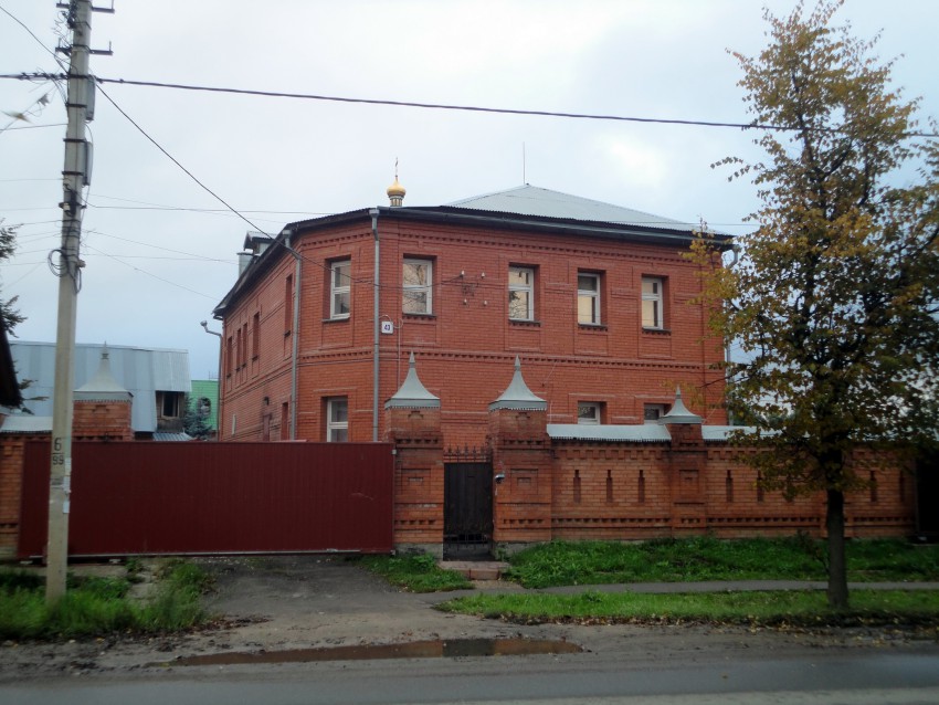 Церковь Пантелеимона Целителя, Сергиев Посад (Сергиево-Посадский городской округ, Московская область). общий вид в ландшафте