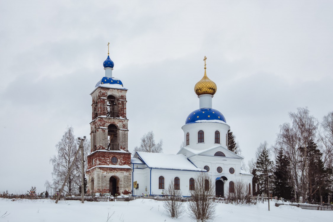 Вепрева Пустынь. Церковь Успения Пресвятой Богородицы. фасады