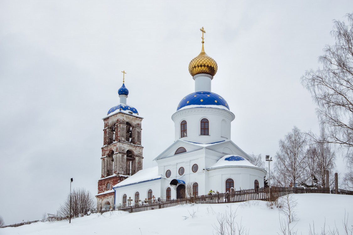 Вепрева Пустынь. Церковь Успения Пресвятой Богородицы. фасады