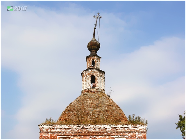 Церковь Николая Чудотворца, Кинешемский погост, урочище (Вязниковский район, Владимирская область). архитектурные детали, Завершение четверика