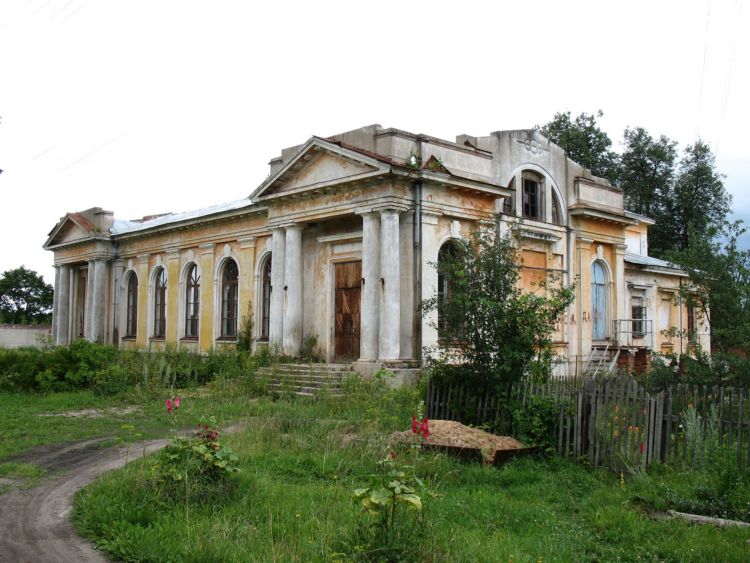 Сергеево. Воскресенский Федоровский мужской монастырь. архитектурные детали, Трапезная (1916)