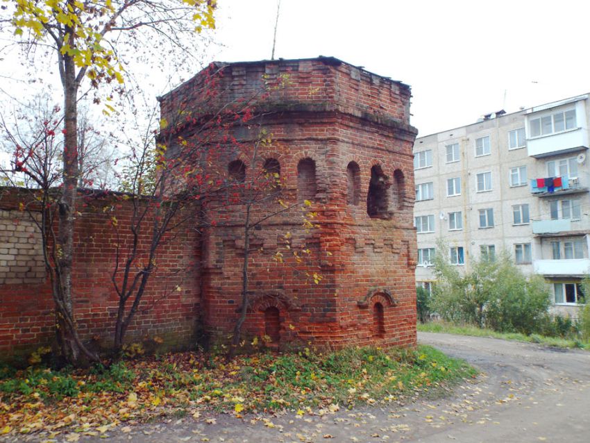 Воскресенский Федоровский мужской монастырь, Сергеево (Шуйский район, Ивановская область). дополнительная информация, Северо-восточная башня