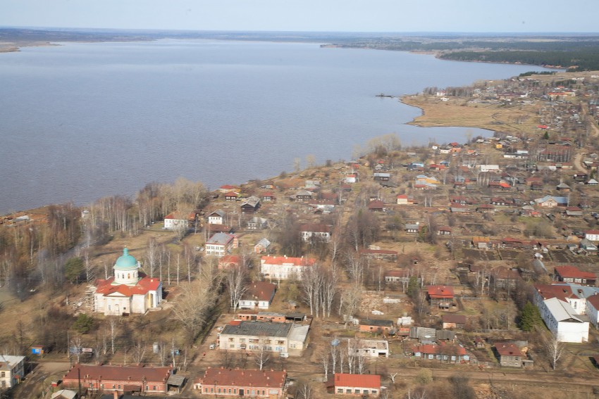 Церковь Рождества Пресвятой Богородицы, Чёрмоз (Ильинский район, Пермский край). общий вид в ландшафте