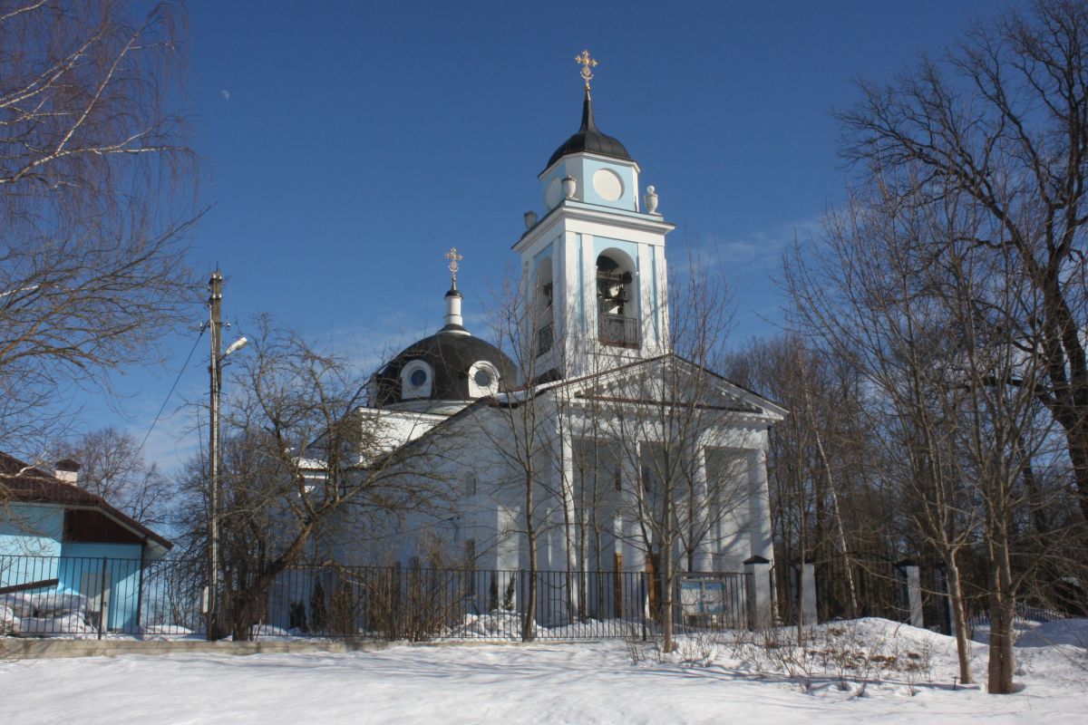 Богородское. Церковь Покрова Пресвятой Богородицы. фасады