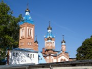 Церковь Георгия Победоносца, Новые золочёные купола церкви.<br>, Бауска, Бауский край, Латвия
