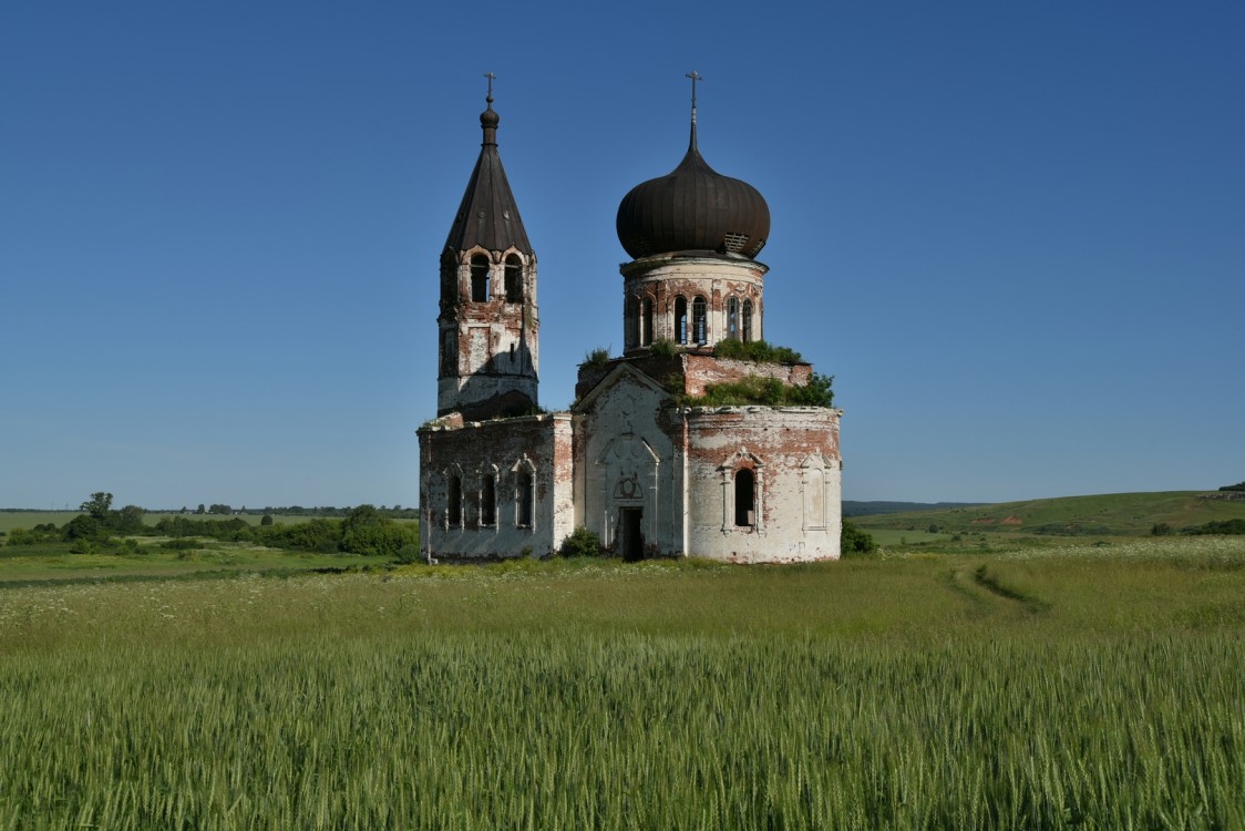 Церковь Троицы Живоначальной, Анненково, урочище (Вадский район, Нижегородская область). фасады, Вид с юго-востока