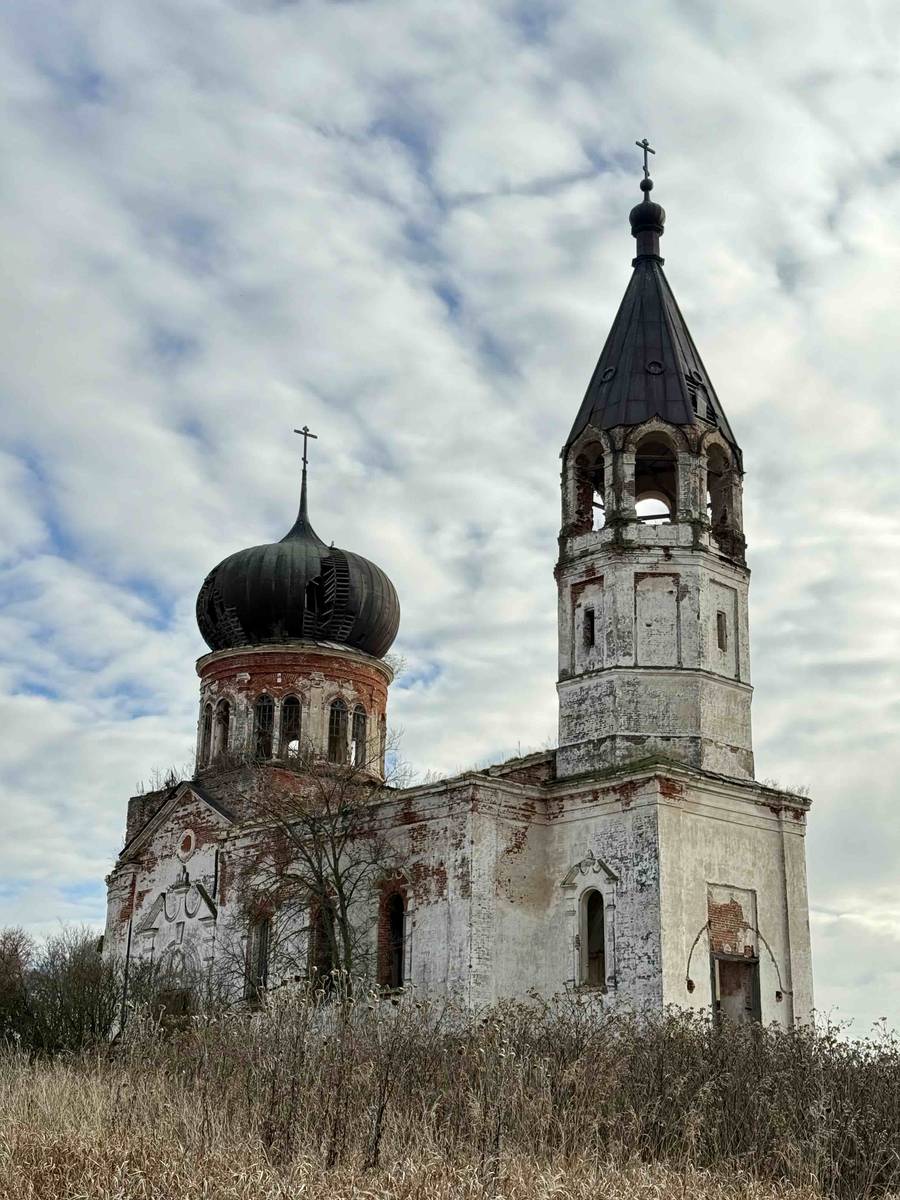 Церковь Троицы Живоначальной, Анненково, урочище (Вадский район, Нижегородская область). фасады