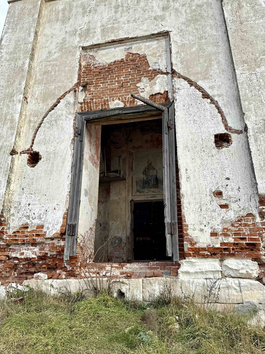 Церковь Троицы Живоначальной, Анненково, урочище (Вадский район, Нижегородская область). архитектурные детали