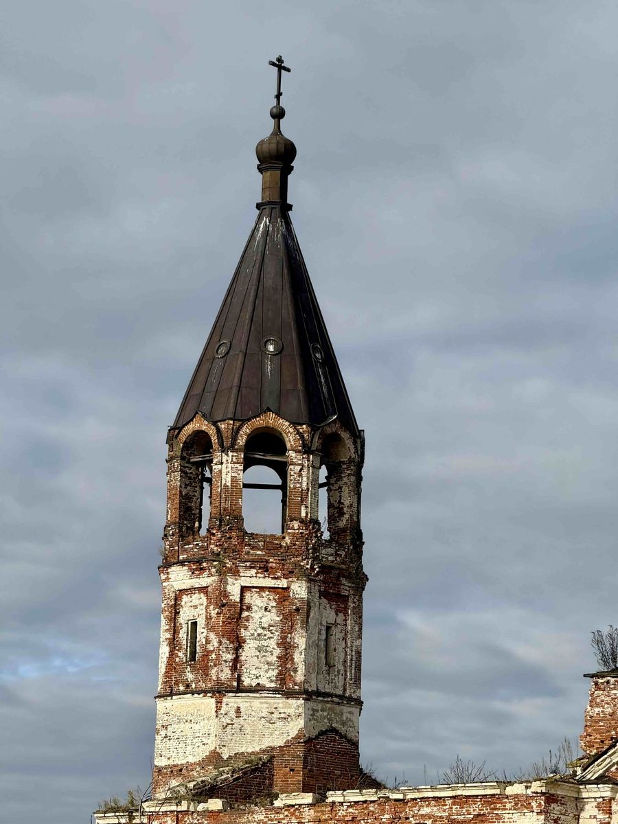 Церковь Троицы Живоначальной, Анненково, урочище (Вадский район, Нижегородская область). архитектурные детали