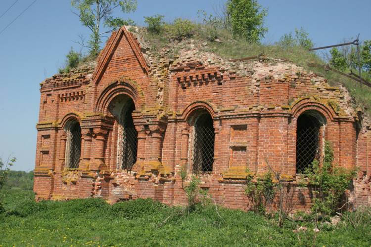 Изъялово. Церковь Троицы Живоначальной. фасады