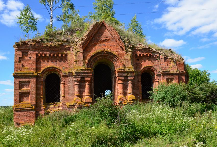 Изъялово. Церковь Троицы Живоначальной. фасады