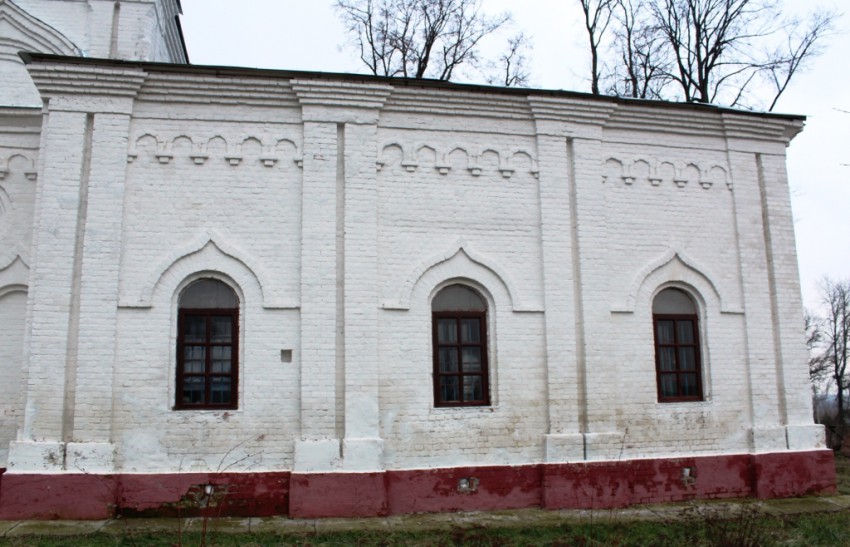 Церковь Вознесения Господня, Нововоскресенское (Александровский район, Владимирская область). архитектурные детали, Средняя часть, вид с севера