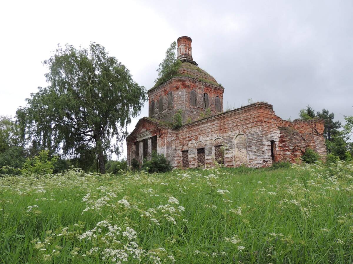 Церковь Усекновения главы Иоанна Предтечи, Полтево (Ярославский район, Ярославская область). фасады