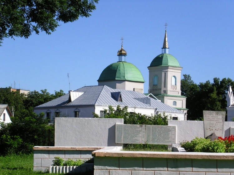 Бар. Церковь Успения Пресвятой Богородицы. фасады