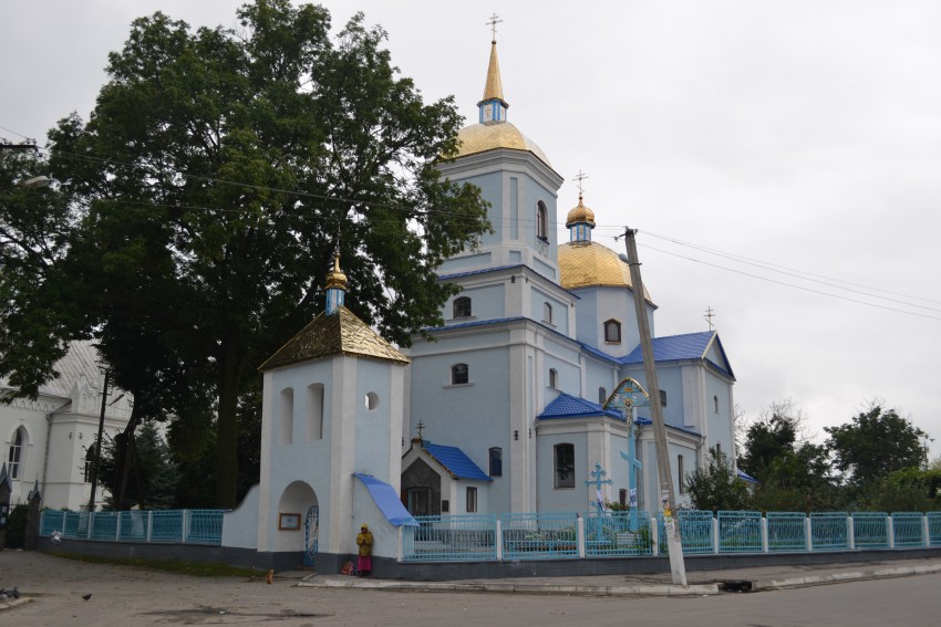Церковь Успения Пресвятой Богородицы, Бар (Жмеринский район, Украина, Винницкая область). фасады, фото Ирины Слободянюк