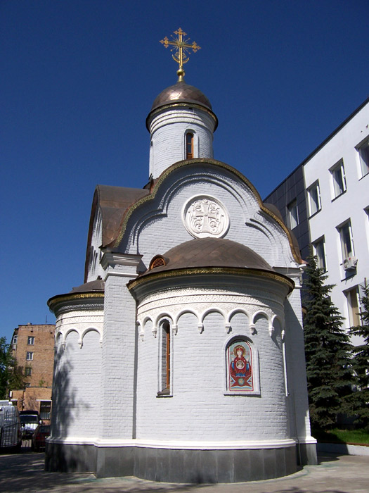 Храм-часовня Георгия Победоносца при учебном центре гражданской обороны, Хорошёво-Мнёвники (Северо-Западный административный округ (СЗАО), г. Москва). фасады