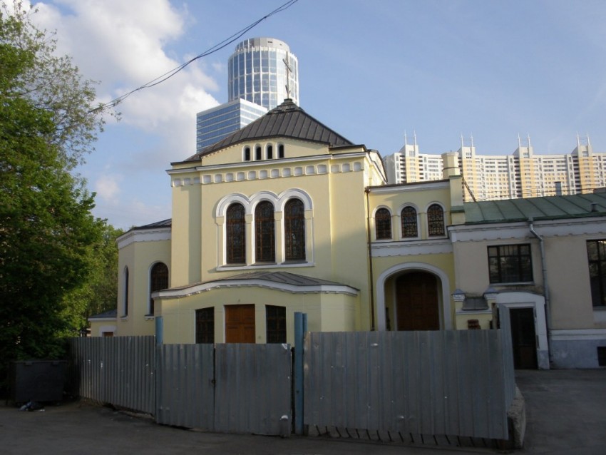 Церковь Космы и Дамиана при Боткинской больнице, Беговой (Северный административный округ (САО), г. Москва). архитектурные детали, Северный  фасад