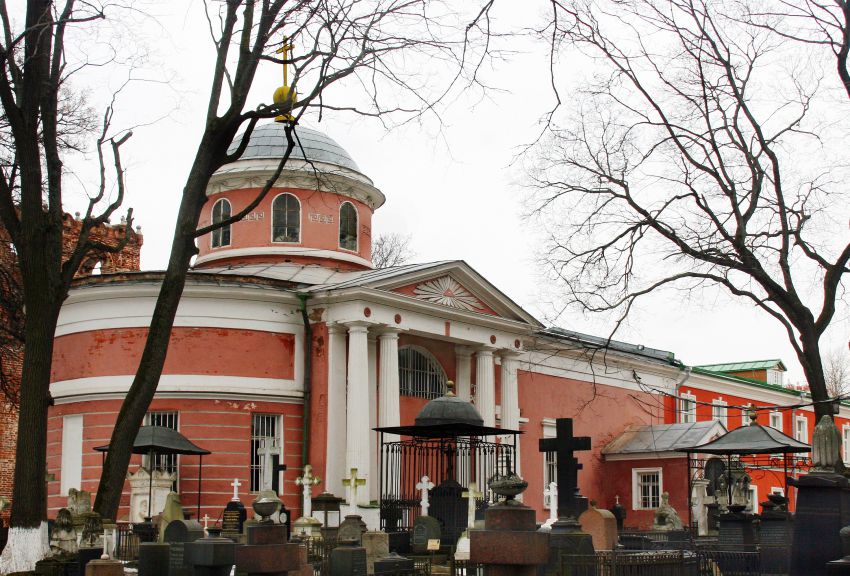 Донской. Донской монастырь. Церковь Михаила Архангела. фасады