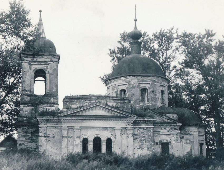 Воскресенское. Церковь Воскресения Словущего. фасады