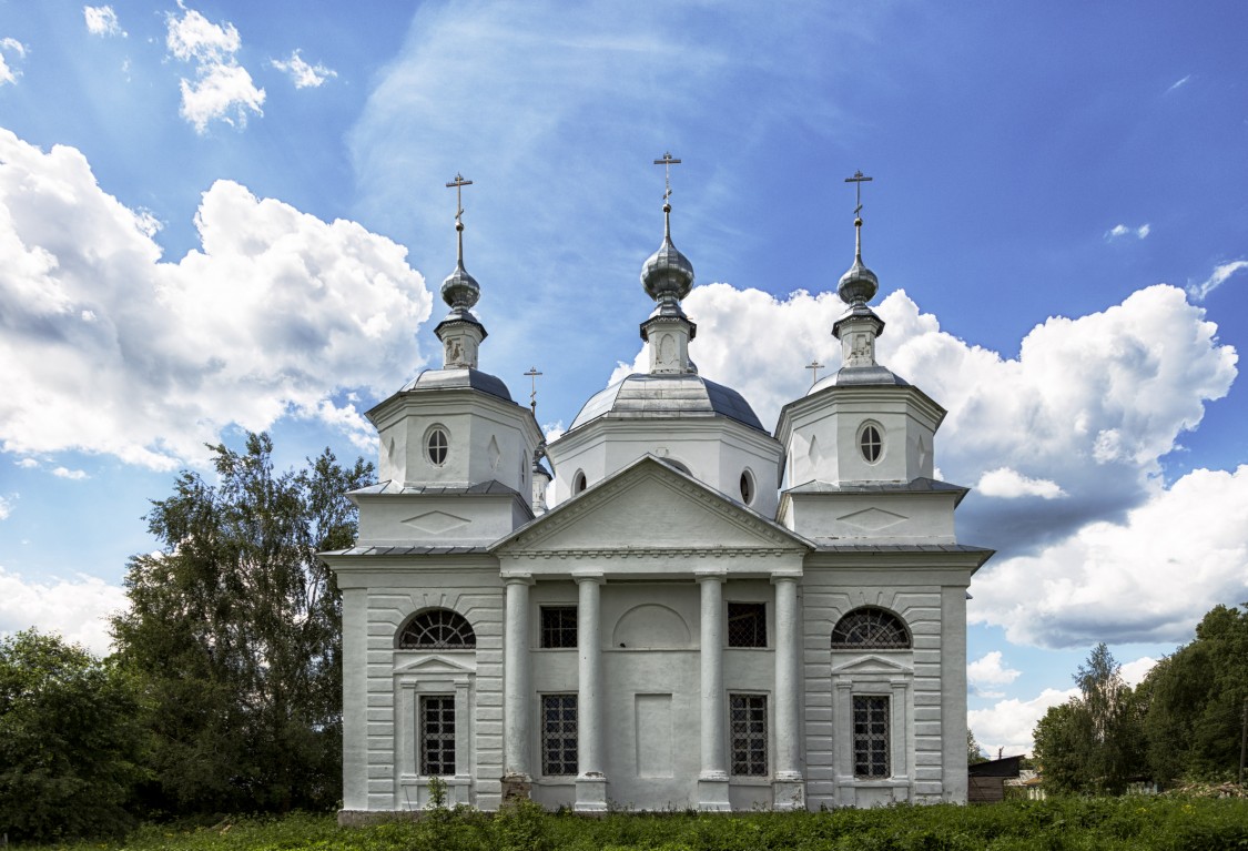 Церковь Георгия Победоносца, Малая Шугорь (Ростовский район, Ярославская область). фасады