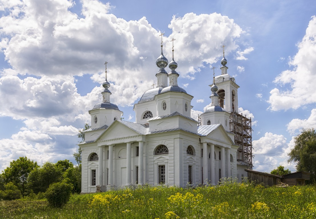 Церковь Георгия Победоносца, Малая Шугорь (Ростовский район, Ярославская область). фасады