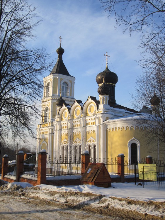 Трахонеево. Церковь Успения Пресвятой Богородицы (каменная). фасады