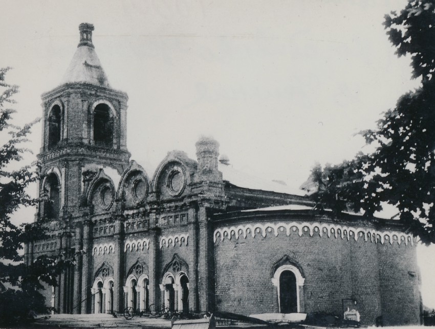 Церковь Успения Пресвятой Богородицы (каменная), Трахонеево (Химкинский городской округ, Московская область). фасады