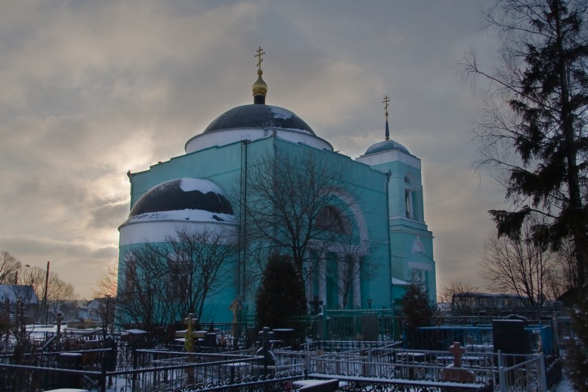 Коледино. Церковь Троицы Живоначальной. фасады