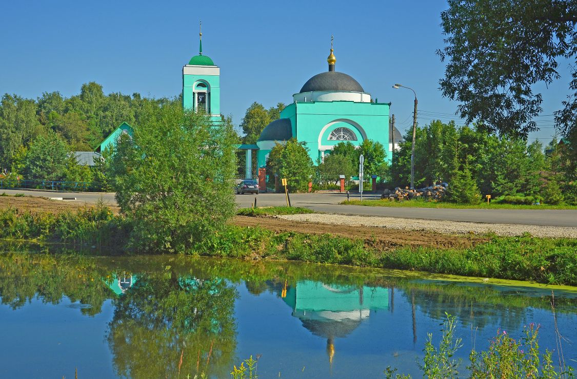 Коледино. Церковь Троицы Живоначальной. фасады