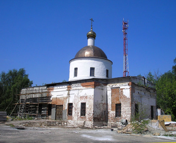 Зюзино. Церковь Рождества Пресвятой Богородицы. фасады, Церковь Рождества Богородицы.Вид с юго-востока