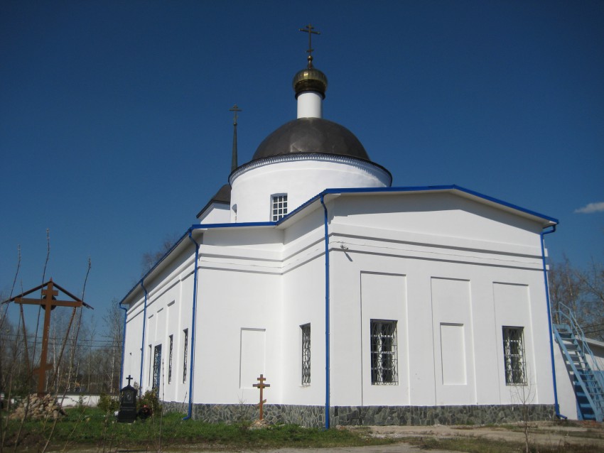 Зюзино. Церковь Рождества Пресвятой Богородицы. фасады